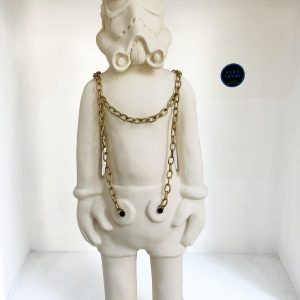 Design Stormtrooper &Kaws