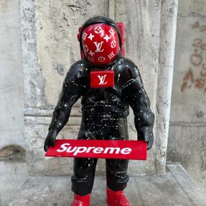 Design Supreme Astronot
