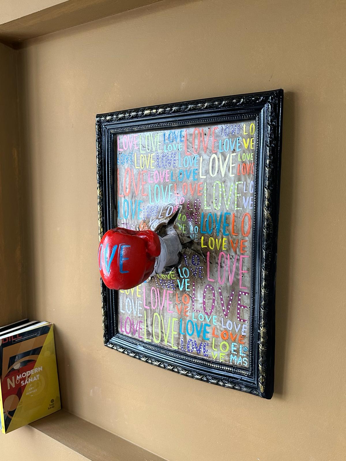 Love Punch Tablo - Görsel 3